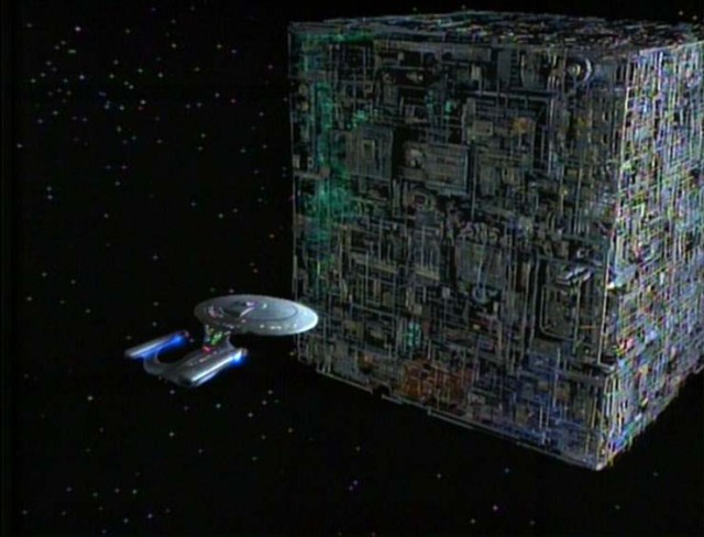 USS-Enterprise-and-Borg-Ship