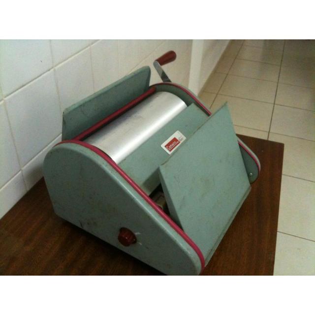 sim... pergunte aos seus avós o que é um mimeografo!